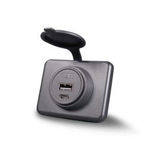 Įkroviklis USB-A ir USB-C, įmontuojamas, 5V, 4,2A MY1288